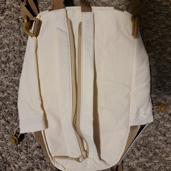 Lululemon Backpack - Picture 3 of 6